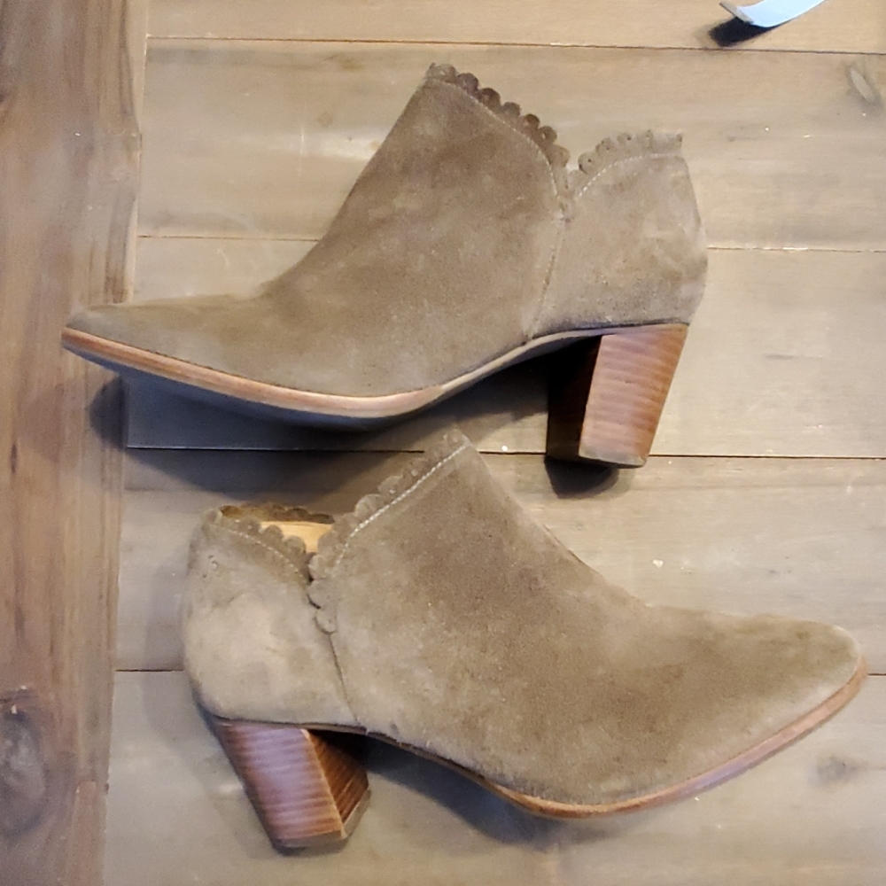 Jack Rogers tan suede bootie with scallop trim